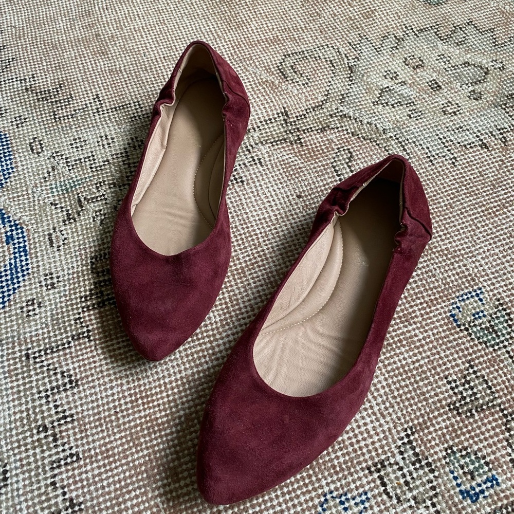 Italeau Mara Ballet Flats in Cherry Suede